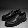 Zapatos nuevos de cuero estilo business, mocasines de cuero transpirables para hombre, de caña baja, versátiles, cómodos, ligeros y fáciles de poner