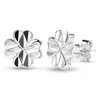 Pendientes de Trébol de Cuatro Hojas Artísticos Estilo Coreano Plateados Mori Pendientes de Flor Fresca Simples para Mujer Joyería de Oreja de Moda