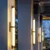 Lámpara de pared lineal minimalista de diseño, pared de fondo de sala de estar posmoderna, lámpara de pared para pasillo de hotel de lujo, villa