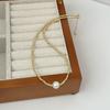 Collar de perlas gris plateado de corte irregular estilo frío temperamento de alta gama lujo ligero diseño de nicho cadena para la clavícula mujeres