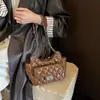 2026 Nuevo Bolso de Hombro Cruzado Versátil de Alta Gama Estilo Coreano Nicho para Mujer, Cadena con Patrón de Diamantes Moda para Viajes al Trabajo Bolso Bajo el Brazo