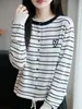 Cardigã de Malha Bordado Listrado Estilo Francês para Mulheres 2026 Nova Moda Elegante Quente Suéter Básico Blusa com Cordão
