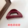 Clip de Tiburón Triangular Suave de Silicona de Alta Venta, Simple y Versátil, Pinza de Garra Cómoda, Pinza Estilo Francés, Resistente al Desgaste y Duradero, Estilo Geométrico