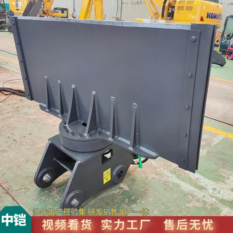 火车厢物料刮平机  中铠 (2).jpg