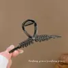 Elegante Pinza para el Cabello de Oreja Alta para Mujer Parte Trasera de la Cabeza Pinza con Pedrería Accesorio para el Cabello Pasador Nuevo Estilo 2026 Pinza de Tiburón Pinza de Espiga de Trigo