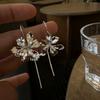 Brincos de flor de íris estilo francês feminino design de nicho estilo palácio estilo francês leve luxo brincos elegantes de alta qualidade