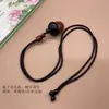 Chaveiro Criativo de Bolota Madeira Sólida Pinha Pingente Personalizado Ornamento de Madeira Perfurada Transfronteiriço para Homens e Mulheres Difusor