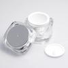 Fábrica caliente nuevo clásico cuadrado acrílico botella de crema gama alta liner reemplazable marca grande botella de crema
