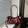 Bolso de hombro nuevo de gran capacidad para axila, para ir al trabajo, moderno y versátil, bolso de mano de alta gama para mujer Otoño 2026