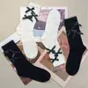 Calcetines Finos de Verano para Mujer, Malla Hueca Sin Costuras Lazo Dulce Negro y Blanco de Media Pantorrilla Calcetines de Moda