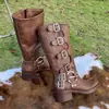 Botas de Cano Alto Retrô Atacado Novo Estilo Fivela Botas da Moda Botas Longas Femininas Salto Grosso Botas Western Aumentadoras de Altura Botas de Couro