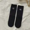 Calcetines Estilo Coreano Ins con Bordado de Cachorro de Dibujos Animados en el Talón, Letras Ab, Asimétricos para Pies Izquierdo y Derecho, Calcetines de Media Pantorrilla para Ropa Exterior, Calcetines Holgados