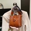 Bolso bandolera de hombro para mujer, moderno, estilo vintage, con diseño de nicho, pequeño, cuadrado, 2023