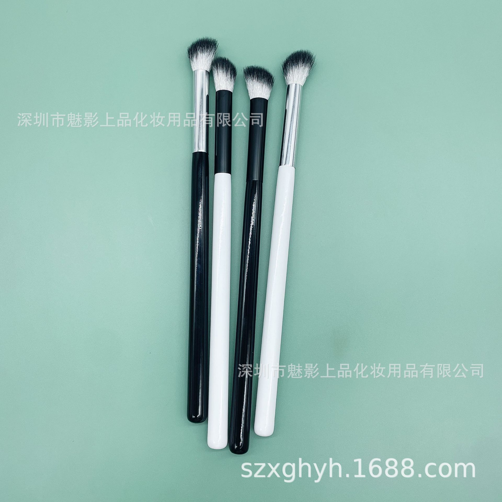 YP1332 (10).jpg