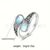 Anillo con forma de cuchara de piedra lunar victoriano europeo y americano transfronterizo Anillo con textura de relieve estilo bosnio retro de ágata negra