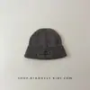 Gorros de Punto Cálidos Personalizados con Agujeros para Niños y Niñas Otoño e Invierno Letra Coreana Bordada Gorros de Punto Cálidos de Moda