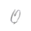 Anillo de serpiente con textura de venta caliente transfronteriza europea y americana, nicho, avanzado, lujo ligero, personalidad, moda, estilo frío INS para mujer