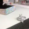 Diseño personalizado europeo y americano anillo de simulación de corte de estrella de cinco puntas anillo de compromiso de diamante de meteorito anillo súper de hadas