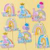 Adorno para Pastel de Arcoíris Plug-in 1 Año Mariposa Bola de Pelo Globo Arcoíris Castillo HP Tarjeta Plug-in Vestido de Cumpleaños para Niños
