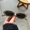 Envío Gratis Nuevas Gafas de Sol Retro Ojo de Gato Negras Sexy Europeas y Americanas para Mujer con Cara Pequeña de Gama Alta Anti-UV Estrellas