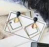 Pendientes de Plata 925 con Cierre de Mariposa Estilo Frío Ins Pendientes Geométricos de Moda Versátiles Rombo Calado Cuadrado Metálico para Mujeres