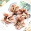 Flor Artificial Cabeça de Flor de Lírio-do-Vale Pequena Feita à Mão DIY Móveis Sala de Estar Decoração Arranjo Casamento Parede de Flores Painel Atacado