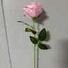 Ramo de Rosas Artificiales Flor Falsa de Tallo Único Boda Decoración del Hogar Arreglo Floral Decoración del Día de San Valentín Rosa de Terciopelo de Tacto Real