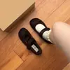Zapatos de Algodón con Pelo Antideslizantes de Fondo Plano Cálidos de Terciopelo Francés Retro para Mujer 2026 Nuevos Versátiles Mary Jane Otoño/Invierno