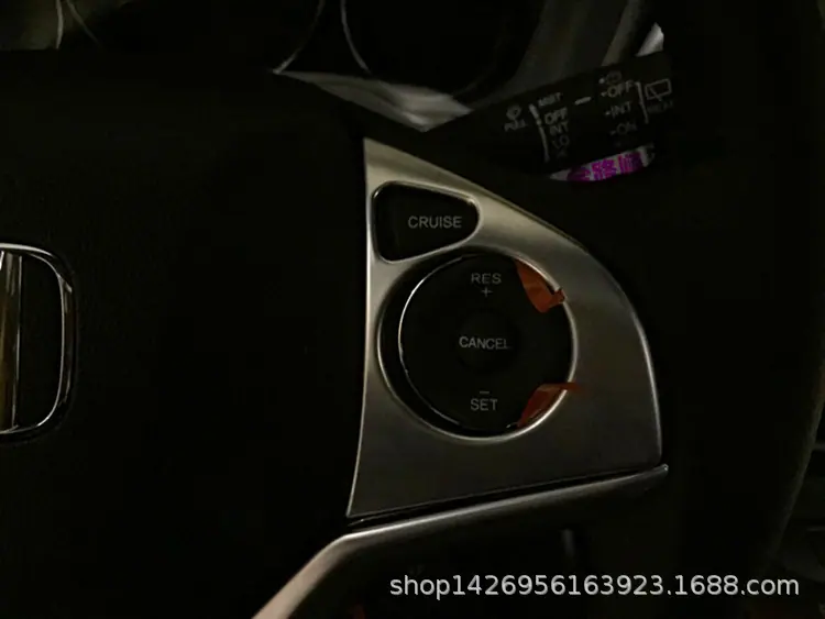 XRV 内饰 方向盘3.9 效果1.jpg