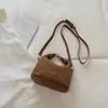 Bolsa pequena quadrada muito estilosa e simples, nova versão coreana 2026, bolsa de ombro da moda para mulheres, bolsa de ombro tendência, bolsa transversal casual