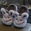 Lindas pantuflas de algodón de dibujos animados para niños, cómodas y cálidas, zapatos de algodón para niños mayores, pantuflas peludas de moda para niñas, forradas de felpa