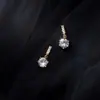 Pendientes Pequeños Brillantes de Diamante, Sencillos y Lujosos, Elegantes y de Alta Gama, Pendientes Versátiles para el Día a Día, Pequeños y Exquisitos de Circonita, Estilo Nuevo
