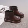 Botas Curtas Versáteis Quentes com Salto Plataforma 2026 Outono/Inverno Novas Bico Redondo Forradas com Pelúcia Couro Macio Solado Macio Botas Martin