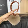 Lindo Conejo Rex Real Peluche Pequeño Corazón de Melocotón Llavero de Coche Colgante Lindo Bola de Felpa Corazón Mochila Escolar Colgante de Bolso Regalo