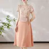 Vestido de Verão 2026 da Mamãe Novo Estilo Comprimento Médio Fashionável Tamanho Plus Size para 50-60+ Anos Redutor de Idade Vestido Versátil
