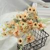 Venta al por mayor de fábrica de dalias de simulación para decoración del hogar, sala de estar, mesa de flores, paisajismo de bodas, arreglos florales de carretera, materiales florales.