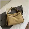 Bolso Tote Casual y Sencillo para Viajeros para Mujer 2025 Invierno Nuevo Textura de Alta Calidad y Versátil Bolso de Hombro Único Sobaco