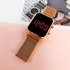Comercio exterior caliente nuevo moda estudiante reloj deportivo LED tremolo aleación con hebilla magnética Reloj electrónico Apple