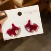 Brincos de Prata com Zircônia e Veludo Vermelho de Pônei para Outono e Inverno, Brincos Modernos e Elegantes para o Ano de Nascimento, Sensação de Luxo Leve e de Alta Qualidade