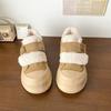 Zapatos de Algodón con Suela Gruesa y Cierre Mágico de Lana de Oveja para Mujer, Tenis de Felpa de Invierno, Nuevos 2026, Mocasines Versátiles y Cálidos de Alta Venta