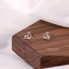 Pendientes Inteligentes de Conejo Hueco Lindos con Incrustaciones de Diamante Delicados de Lujo Ligero Nicho Pendientes Franceses para el Año del Conejo