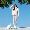 Nueva Chaqueta de Algodón Cálida Ligera para Exteriores con Cuello Alto para Mujer 2026 Otoño/Invierno Corta Casual Estilo Acanalado Chaqueta de Pareja