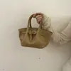 El Bolso Cubo Nuevo de Moda de Este Año 2026 Nuevo Bolso Cruzado de Moda para Mujer Moda de Nicho Bolso de Hombro Versátil