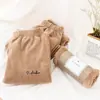 Traje de Pijama Arcoíris Invierno Engrosado Dibujos Animados Durazno Pijamas Ropa de Casa para Mujer Coral Fleece Moderno Holgado