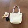 2026 Bolso de Lona Nuevo Lindo con Estampado de Lunares para Mujer, Color Fresco en Contraste Gran Capacidad Bolso de Mano para Estudiante y Viajes Diarios