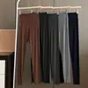 Conjunto térmico de lana para otoño e invierno, diseñado para moldear suavemente la figura sin apretar, con un ajuste suave y cómodo, perfecto como capa interior para mujer
