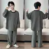Pijama Infantil Cartoon para Meninos 2025 Novo Conjunto de Duas Peças com Calça de Manga Longa para Crianças Maiores Roupas de Casa