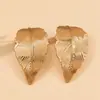 Pendientes de Metal con Textura de Hoja Transfronterizos Europeos y Americanos, Pendientes de Lujo Ligero de Gama Alta, Accesorios de Oreja de Moda con Diseño de Nicho para Mujeres
