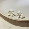 Nuevos Pendientes de Perlas Artificiales con Diseño de Flor de Alta Gama para Mujer, Pendientes Exquisitos Irregulares Únicos de Lujo Ligero