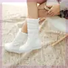 Bordillo de pie venta caliente envío gratis invierno estilo coreano botas lindas para niña suela gruesa cálido piel plumón botas de nieve mujer blanco